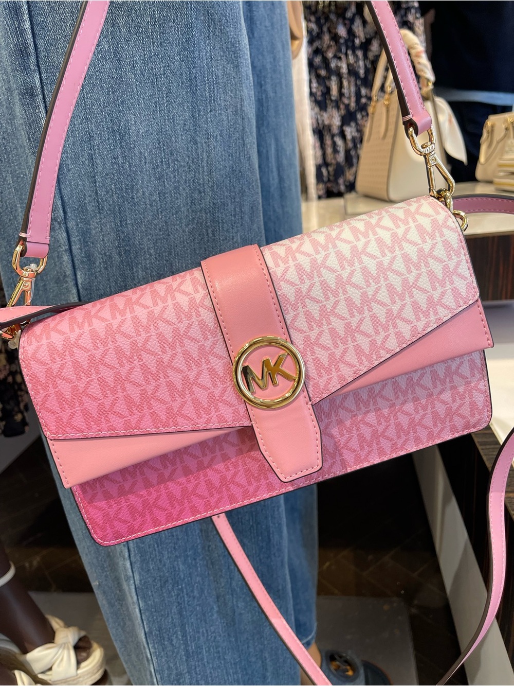 MICHAEL KORS Greenwich Medium Ombré Signature Logo Convertible Flap Shoulder Bag - Picture 7 of 16